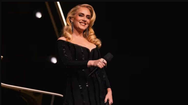 Adele protagoniza emotivo momento al ver a Céline Dion en su concierto (VIDEO)