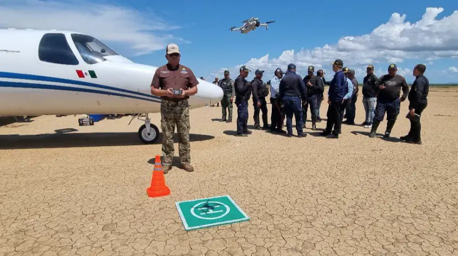 Una comisión mixta de seguridad localizó una aeronave procedente de México en el municipio Mauroa, utilizada presuntamente para el tráfico de drogas.