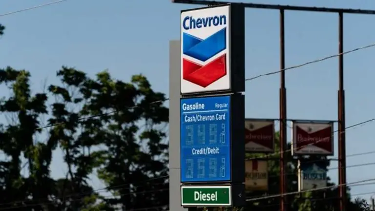 Renuevan licencia de operaciones de Chevron en Venezuela hasta el 2025