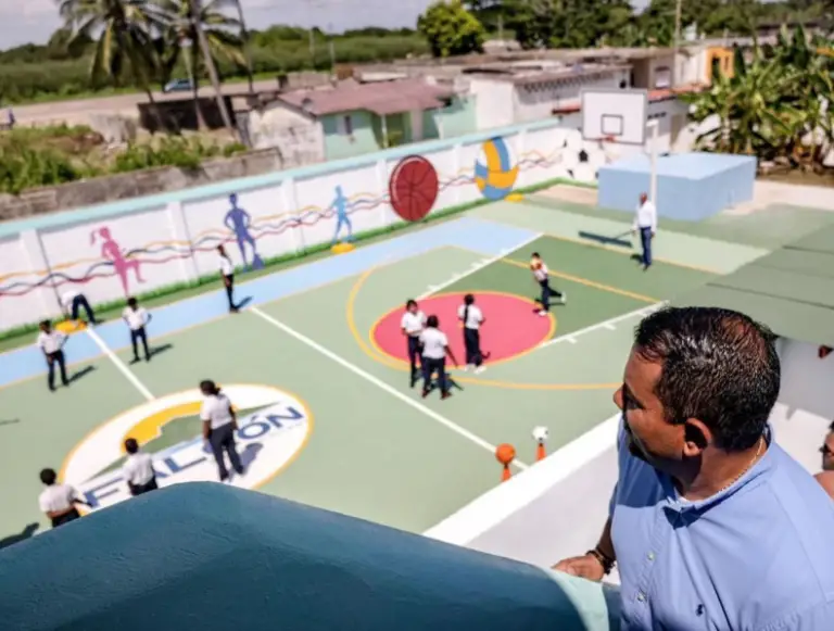 Escuela José Ramón Yépez de Boca de Aroa quedó de paquete