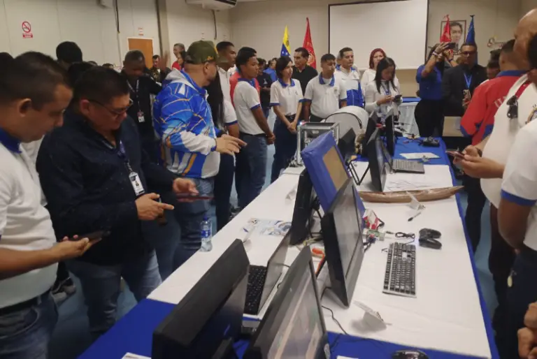 Expo-Ciencia de la Unefa mostró ingenio de 18 proyectos