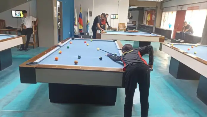 El atleta Angelo Crasto se colgó la medalla de bronce en el Grand Prix Nacional organizado por la Federación Venezolana de Billiard y Pool.