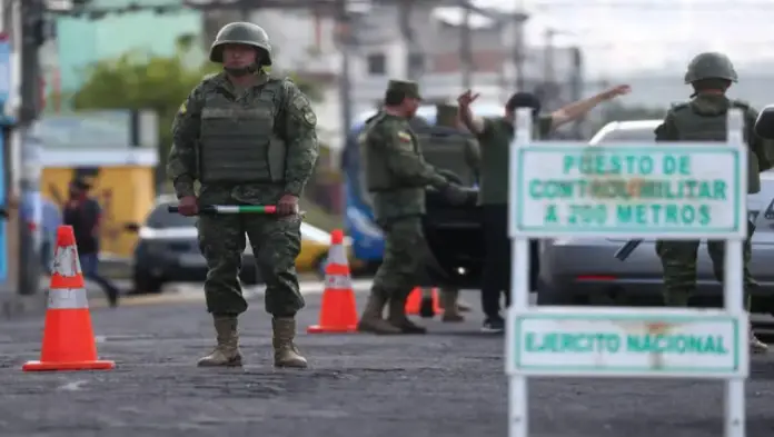 En Ecuador, una trágica masacre tuvo lugar el martes en la ciudad de Durán, provincia de Guayas, dejando un saldo de al menos cinco personas fallecidas.