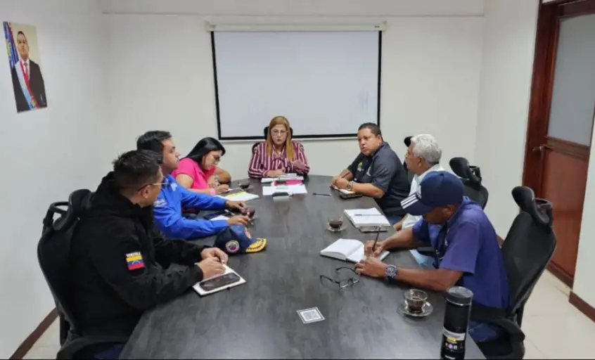 La circulación en la carretera nacional Falcón-Zulia ha sido restablecida este miércoles 09 de octubre tras la restricción preventiva.