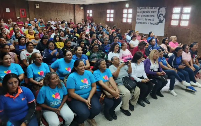 En Los Taques, se inició la semana con la instalación del equipo orientador estadal para la territorialización de la Gran Misión Venezuela Mujer.