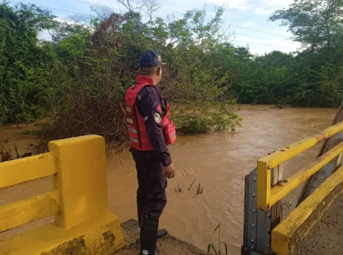 La circulación en la carretera nacional Falcón-Zulia ha sido restablecida este miércoles 09 de octubre tras la restricción preventiva.