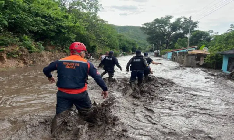 Mujer salvó a sus hijos antes de morir ahogada