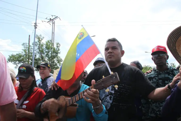 La Bajada de Alí Primera se realizó este jueves 31 de octubre desde la ciudad de Coro a propósito del 83 aniversario del natalicio Alí Primera.