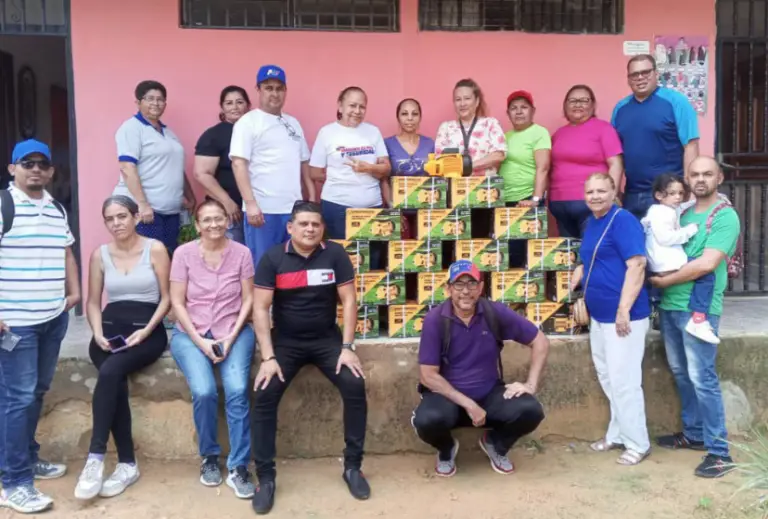 Comuna Siglo XXI en Las Velitas obtiene bombas de agua