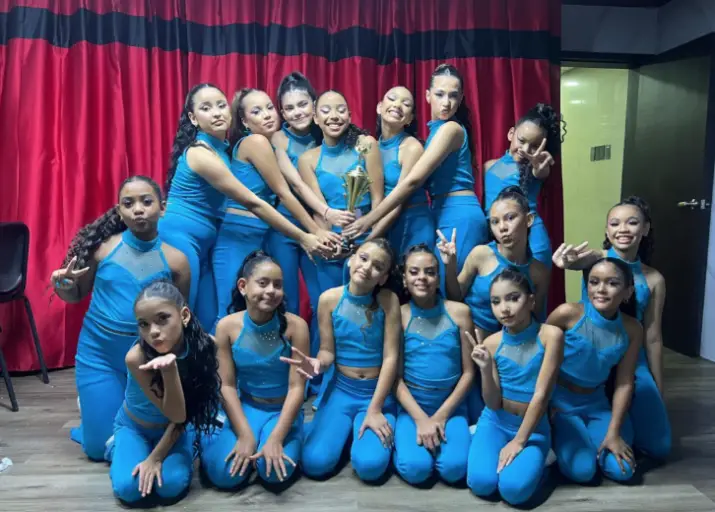 El pasado 26 de Octubre un total de 50 bailarines de la escuela Ave Fénix brillaron con su talento en la competencia nacional denominada "Ultimate Dance".