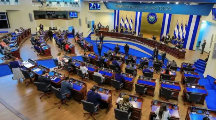 La Asamblea Legislativa de El Salvador aprobó la extensión número 32 del régimen de excepción por 30 días, para respaldar las medidas contra las pandillas.