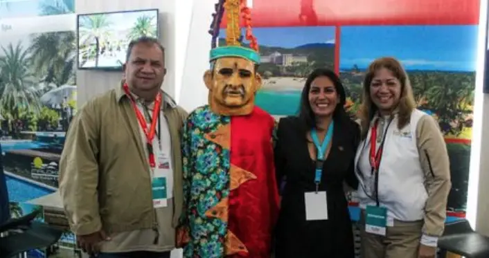 En un emotivo recorrido por el stand de la Feria Internacional de Turismo de Venezuela (FitVen) 2024, el estado Falcón deslumbró a los asistentes.