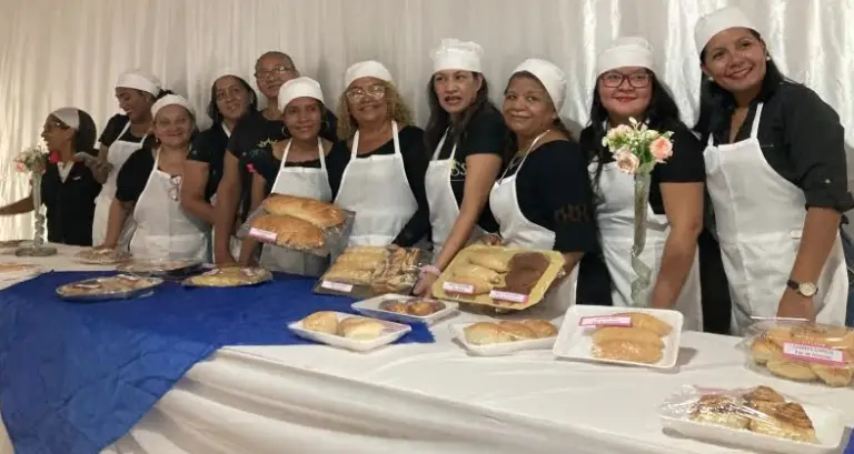 Poder popular se vinculó con el Inces para formarse como panaderos