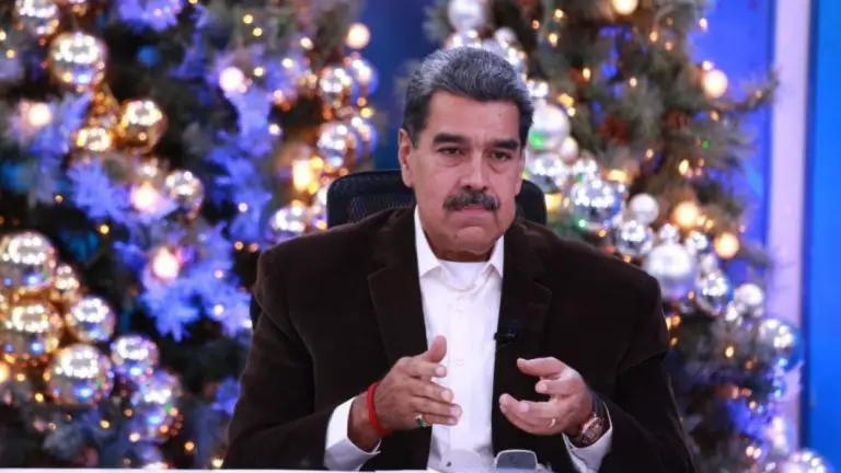 Maduro: María Corina está en Colombia buscando dólares del narcotráfico