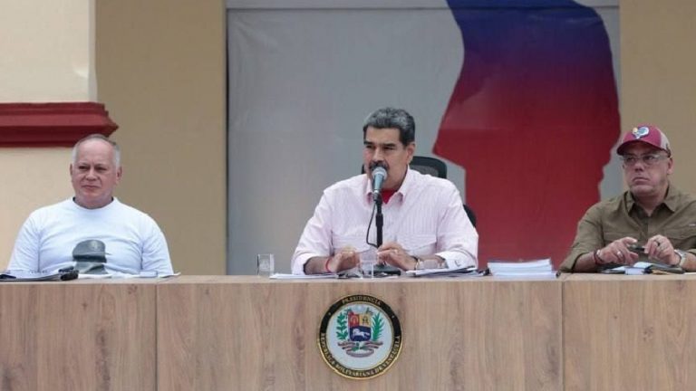 Maduro entregará Plan de la Patria luego de ser juramentado