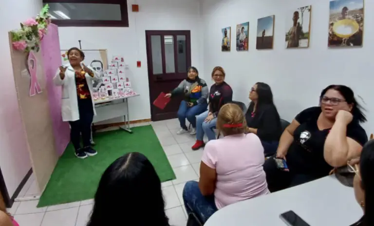 En el Consejo Federal de Gobierno cerró el mes rosa con conversatorio