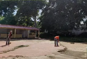 Mi plan "Embelleciendo a mi pueblo" ejecutado por la Alcaldía de Federación continúa con sus labores de limpieza y desmalezamiento en esta nueva semana.