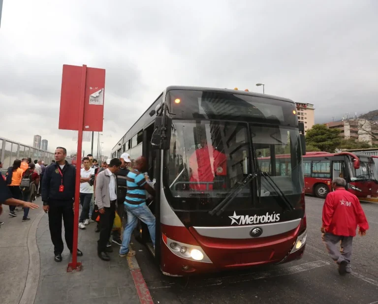 Pasaje preferencial para docentes, fecha y monto (DETALLES)