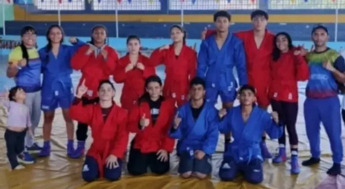 La delegación de sambo del estado Falcón inició hoy, su ronda competitiva a partir de las nueve de la mañana en el Gimnasio Ramón Velásquez.