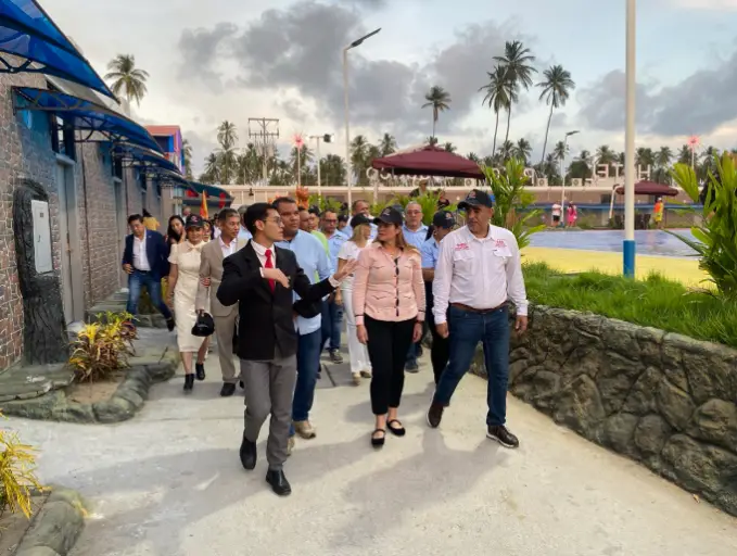 Tucacas vuelve a colocarse en la palestra del turismo con la inauguración de la segunda etapa del parque temático Dinopark Jurásico.