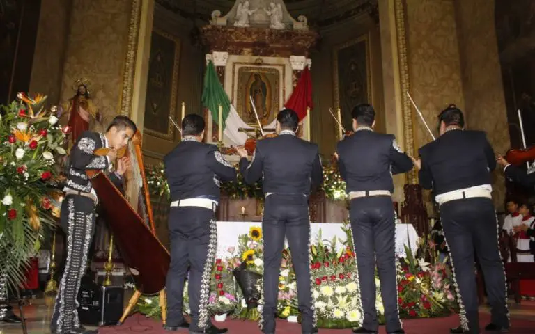 Conoce a los artistas que le cantarán las mañanitas a la Virgen de Guadalupe