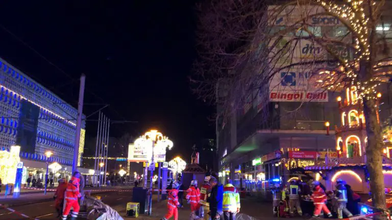 Alemania| Muertos y decenas de heridos en mercadillo navideño por atropello de un vehículo