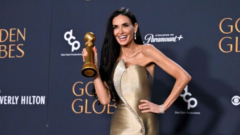 Demi Moore gana su primer Globo de Oro por “La Sustancia”