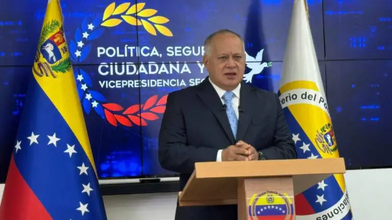 Cabello: Serán detenidos expresidentes que intenten ingresar el 10-Ene