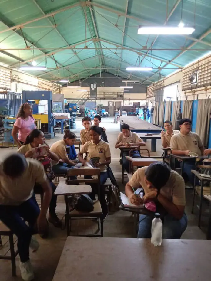 Garantizando la articulación Escuelas Técnicas - Uptag, se llevó a cabo una mesa de trabajo con el objetivo de planificar el segundo momento pedagógico.