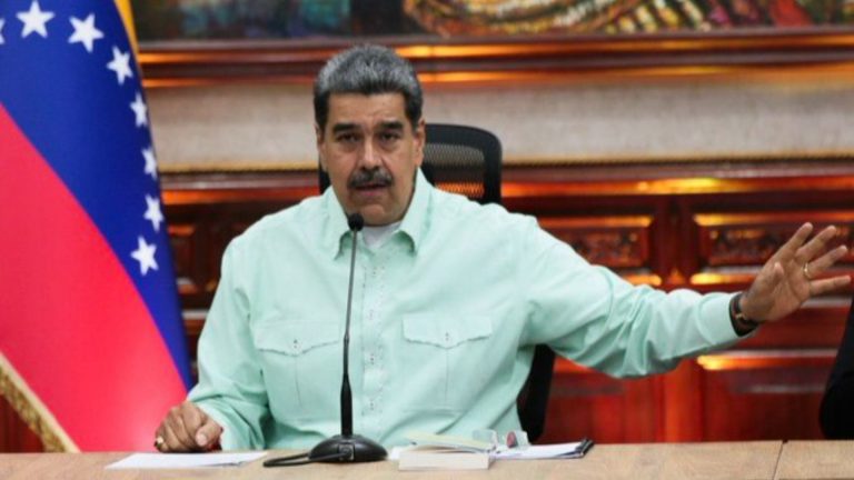 Maduro a la oposición y a EE. UU.: “No volverán, ni por engaño ni por la fuerza”