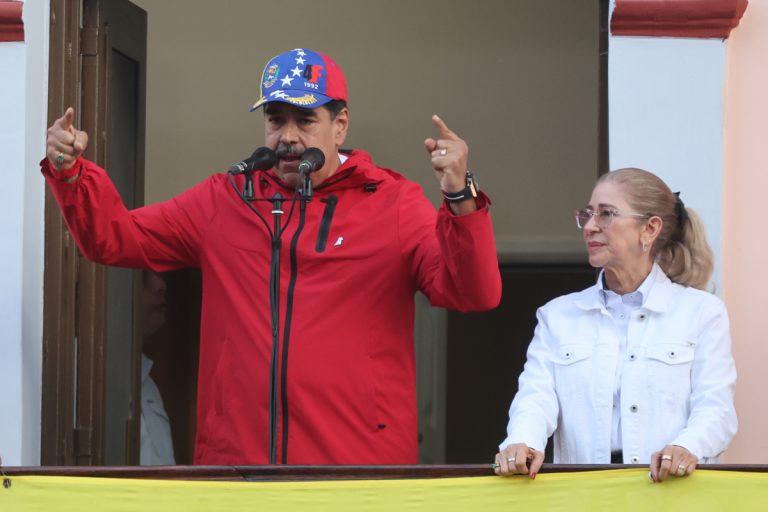 Maduro ofreció a Petro su “experiencia” ante crisis con Trump