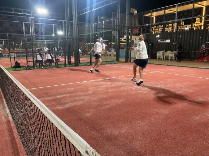 Un nuevo complejo para el deporte y el encuentro abrió sus puertas en la ciudad de Coro, se trata de 268 Padel Club una propuesta con cuatro canchas.