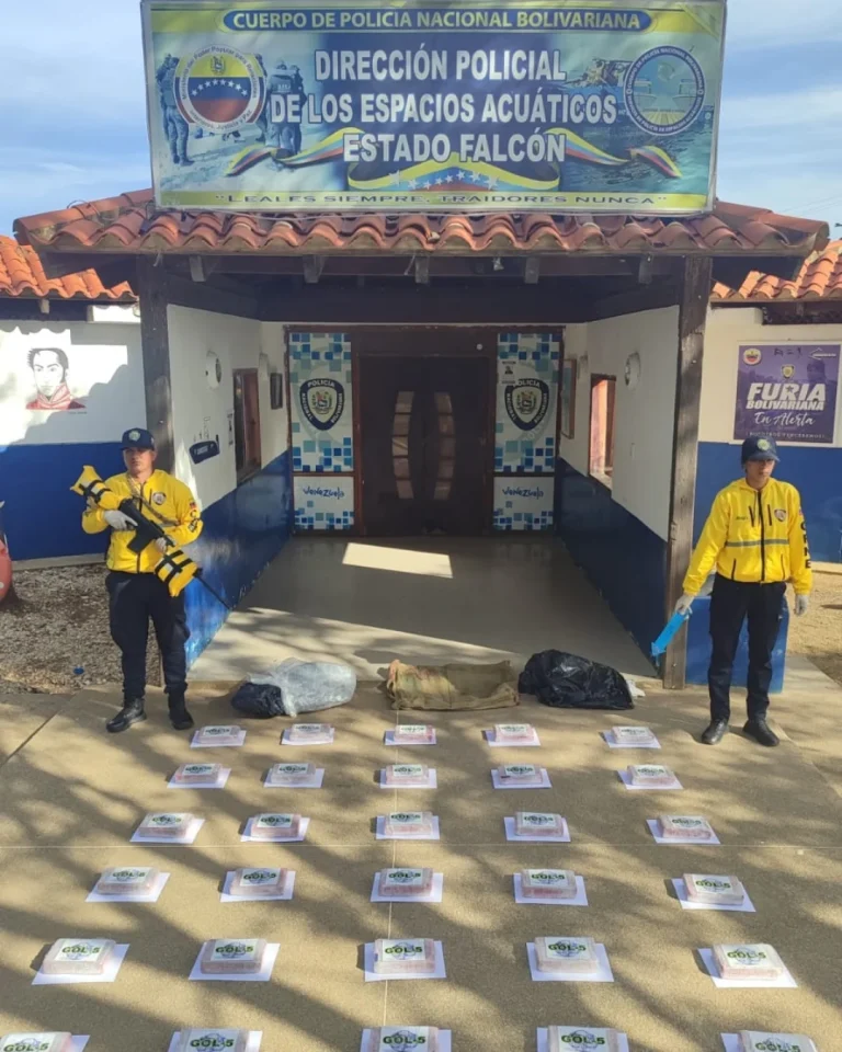 Droga en Falcón | Encuentran 30 panelas en Boca de Aroa