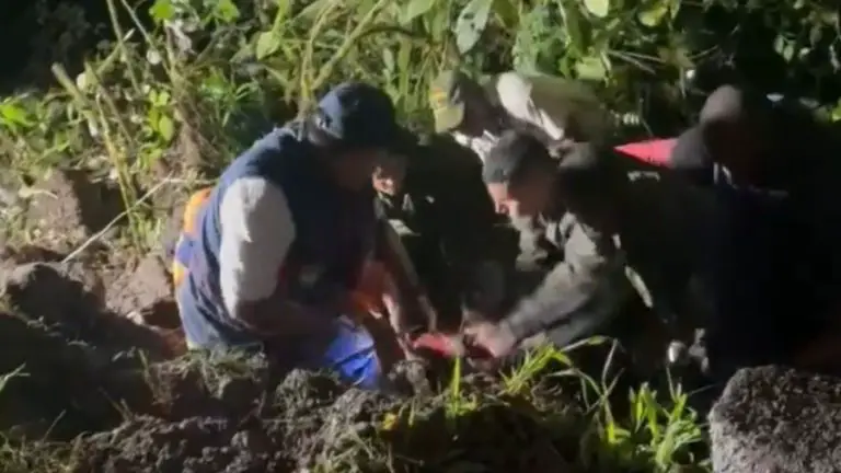 Al menos ocho soldados colombianos murieron en un accidente de carretera (+VIDEO)