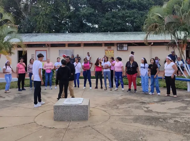 El programa social impulsado por el gobernador Víctor Clark "Y Dios me hizo mujer" brindó atención integral a 59 lideresas de comunidades de Federación.