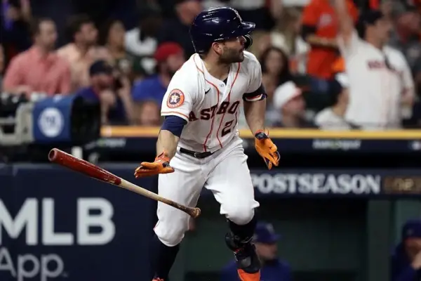 José Altuve apunta a nuevas marcas en esta temporada 2025 de la MLB