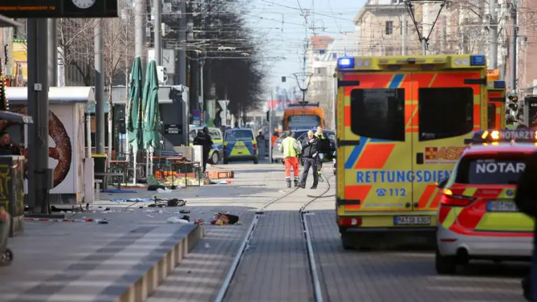 Al menos un fallecido en un ataque con auto en Alemania