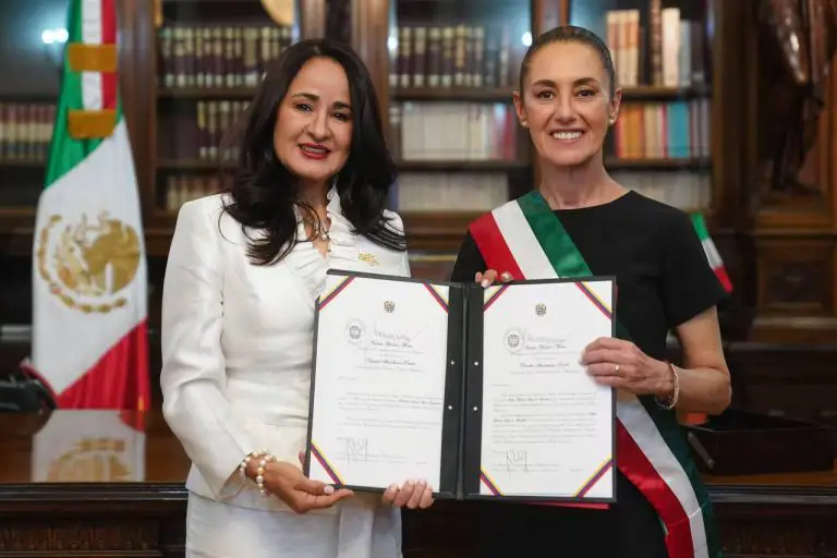 Embajadora Stella Lugo entrega cartas credenciales ante presidenta de México