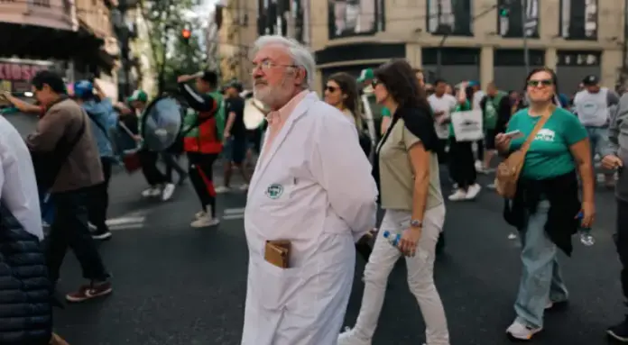 El jueves, la CGT, la principal organización sindical de Argentina, propuso la realización de una huelga general en protesta contra Javier Milei