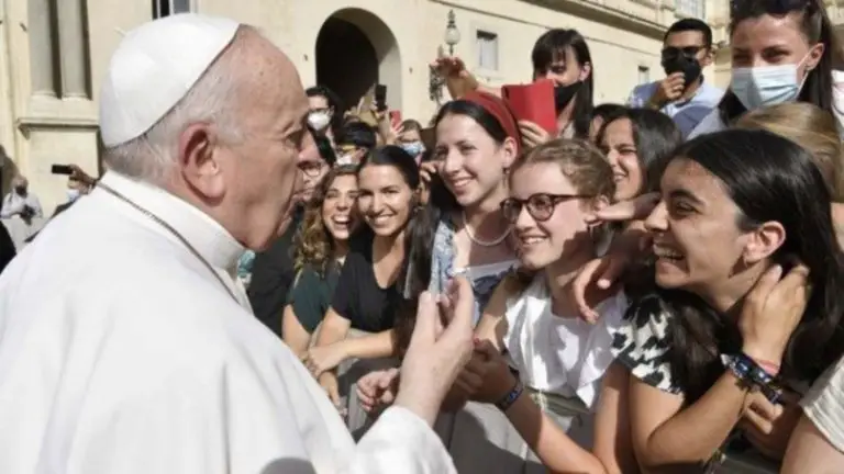 Papa Francisco envió mensaje a las mujeres este 8-Mar