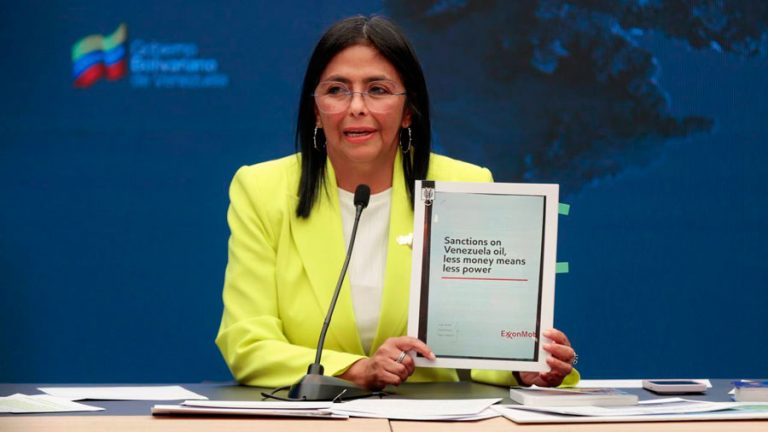 Delcy Rodríguez responsabiliza a ExxonMobil por la suspensión de Chevron