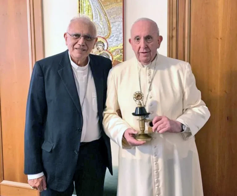 Cardenal Porras: el papa Francisco fue un ejemplo de sencillez, amor y espiritualidad