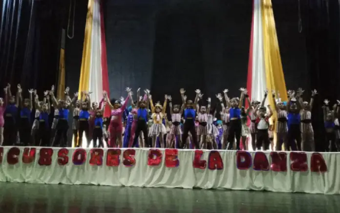 El municipio Miranda se convirtió en el epicentro al celebrar con fervor el IX Encuentro Nacional Precursores de la Danza e Incudef estuvo presente.