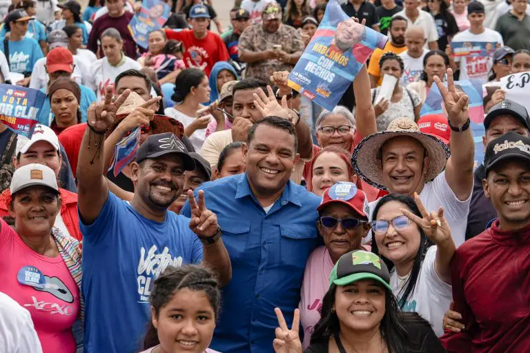 La fuerza revolucionaria se desbordó junto a Víctor Clark en Píritu