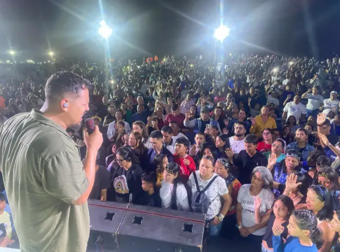 El pastor Alex Márquez fue el invitado especial del 