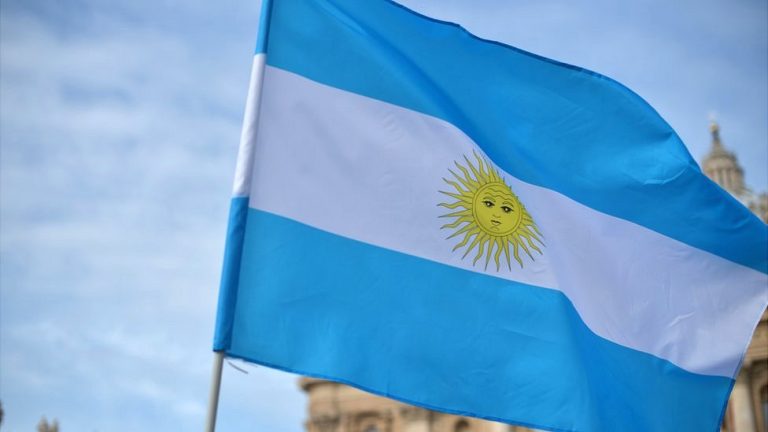 Argentina pide a sus ciudadanos no viajar a Venezuela