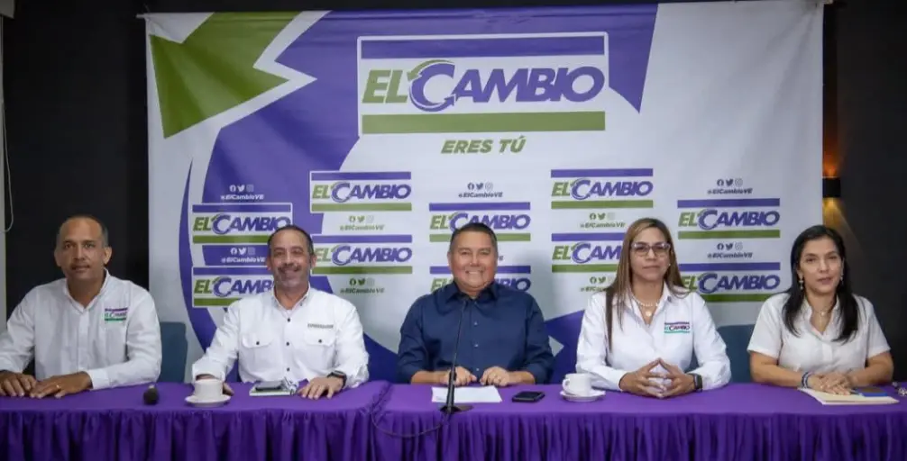 El partido El Cambio comprometido con brindar alternativas para que un nuevo liderazgo, dio a conocer los nombres de sus candidatos.