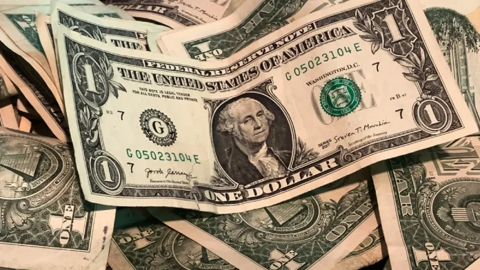 Dólar