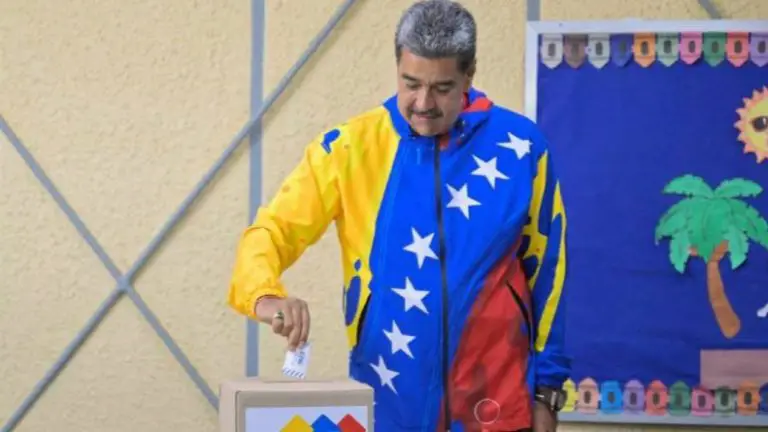 Maduro exhortó a votar para consolidar la paz en Venezuela