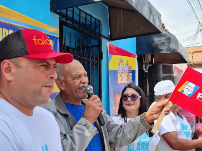 A propósito del arranque de la campaña electoral "Ven25+" este 29 de abril, la fuerza revolucionaria del municipio Federación adecuó un espacio para el funcionamiento del comando de campaña en Churuguara.